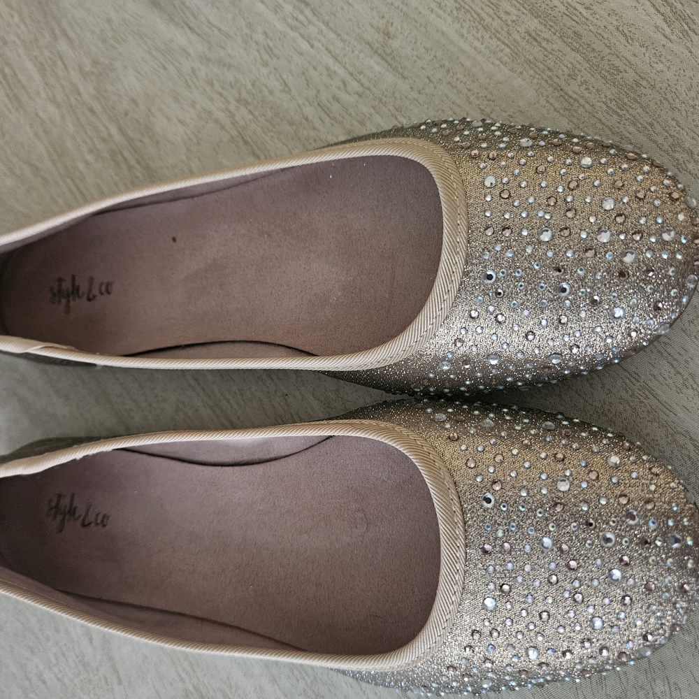 Women's Gold Glitter Flats